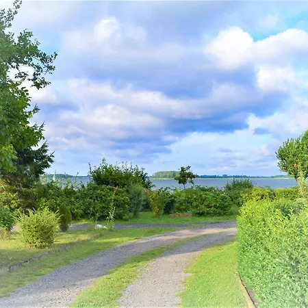 度假居 Am Sund Stahlbrode